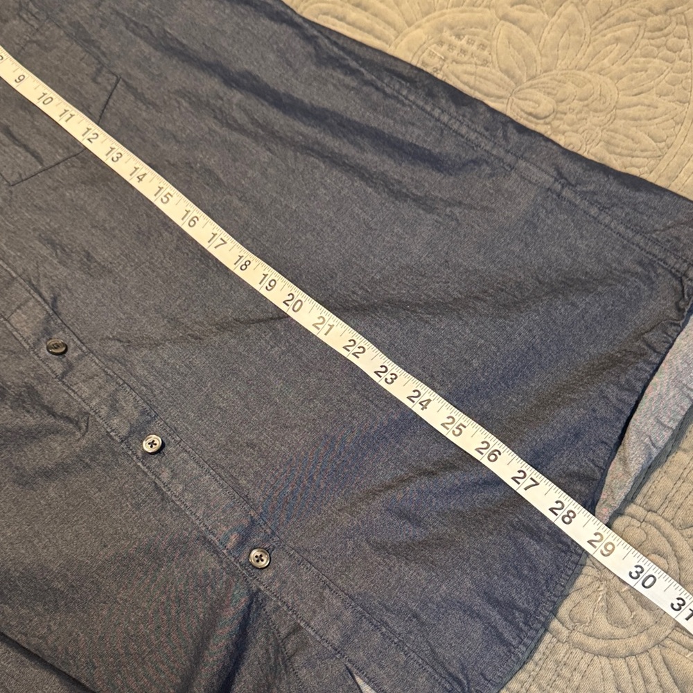 Claiborne Men's Casual Button Down Shirt - Dark Blue - Picture 10 of 10